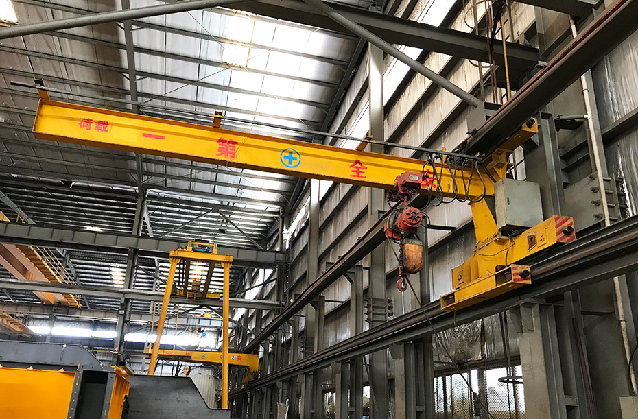 悬臂式起重机
